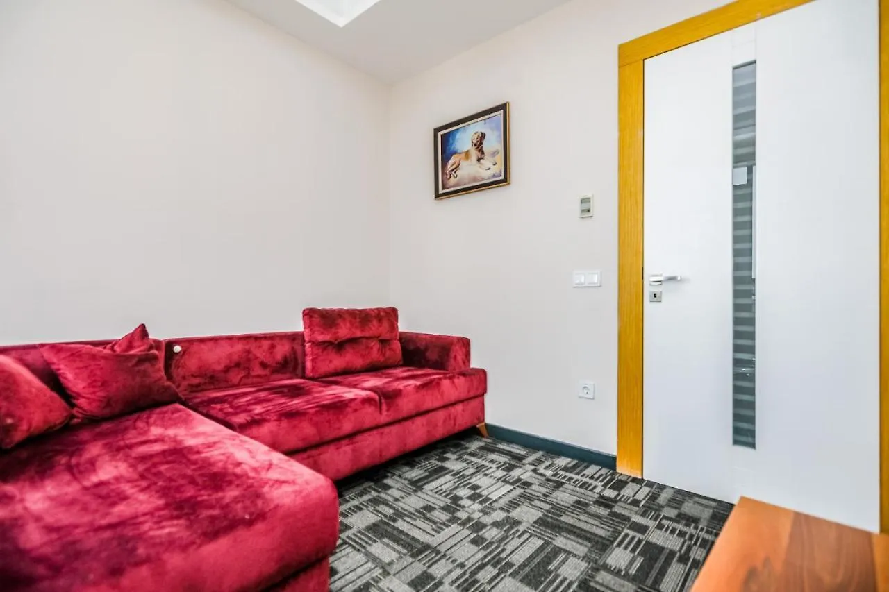 Fully Furnished Flat With Security In Atasehir Apartman Isztambul