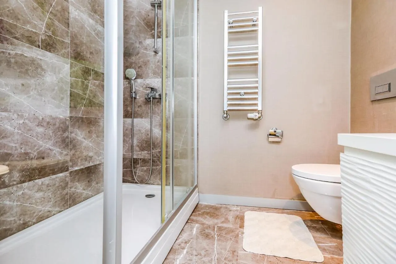 Fully Furnished Flat With Security In Atasehir Apartman Isztambul 0*,  Törökország